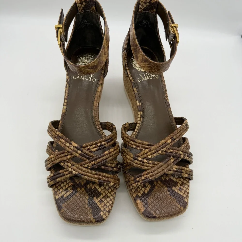 Vince Camuto Jilesa Serpent Snake Espadrille Wedge Sandal Brown 9W New